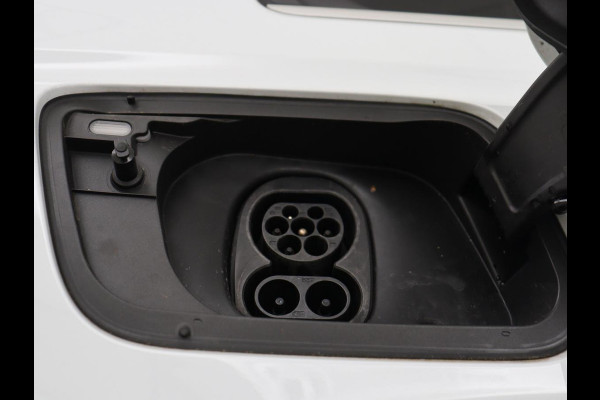 Audi Q4 e-tron 35 Launch edition 55 kWh | SOH 91% | Warmtepomp | Stoelverwarming | Carplay | Full LED | 19'' | Navigatie | PDC