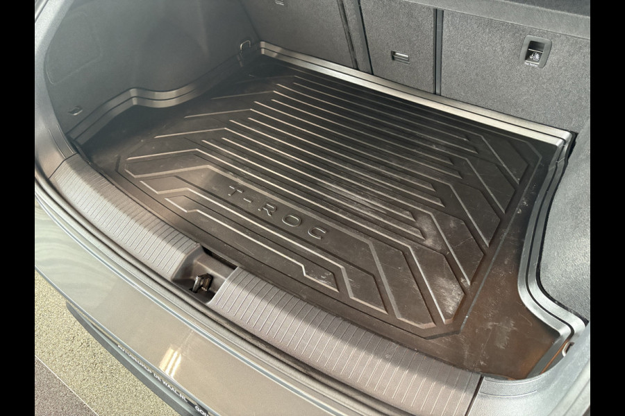 Volkswagen T-Roc 1.5 TSi 150PK DSG Sport Bns R-Line AFN.TREKHAAK/19INCH/CAMERA/NAVI/VIRTUAL/CARPLAY/PDC