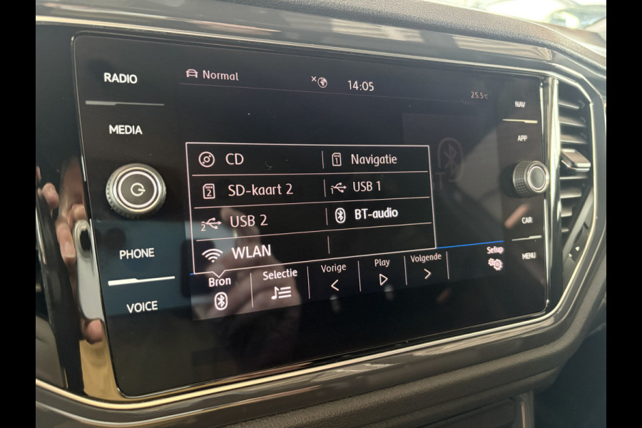 Volkswagen T-Roc 1.5 TSi 150PK DSG Sport Bns R-Line AFN.TREKHAAK/19INCH/CAMERA/NAVI/VIRTUAL/CARPLAY/PDC