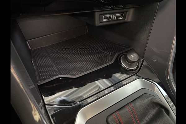 Volkswagen T-Roc 1.5 TSi 150PK DSG Sport Bns R-Line AFN.TREKHAAK/19INCH/CAMERA/NAVI/VIRTUAL/CARPLAY/PDC