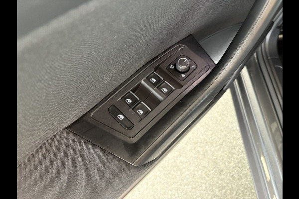 Volkswagen T-Roc 1.5 TSi 150PK DSG Sport Bns R-Line AFN.TREKHAAK/19INCH/CAMERA/NAVI/VIRTUAL/CARPLAY/PDC