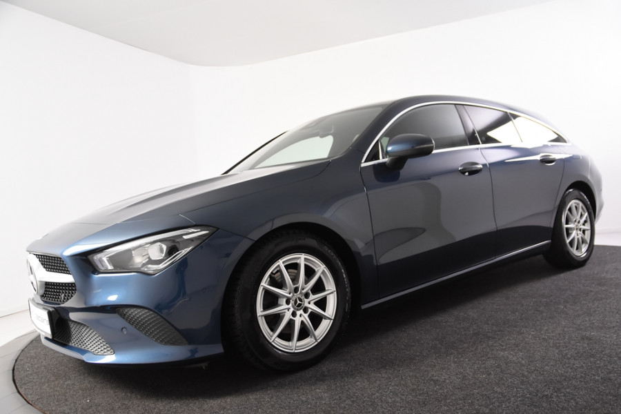 Mercedes-Benz CLA-Klasse Shooting Brake 180 Business Solution *1ste Eigenaar*Navigatie*Stoelverwarming*Camera*