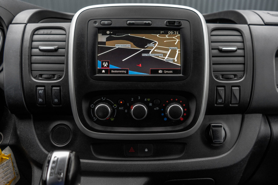 Renault Trafic L2H1 | 146 PK | LED | Automaat | Camera | Cruise | Navi | Trekhaak