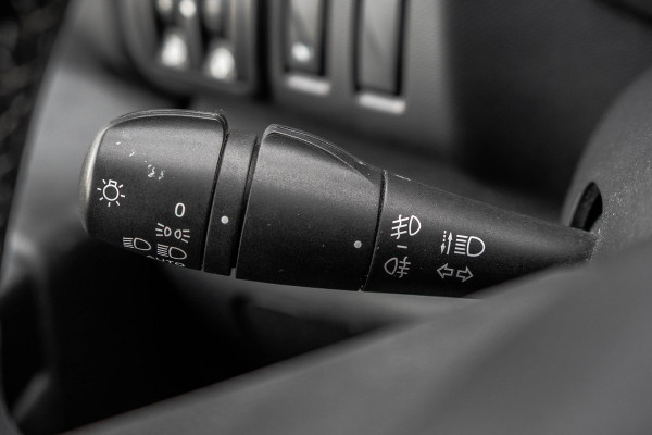 Renault Trafic L2H1 | 146 PK | LED | Automaat | Camera | Cruise | Navi | Trekhaak