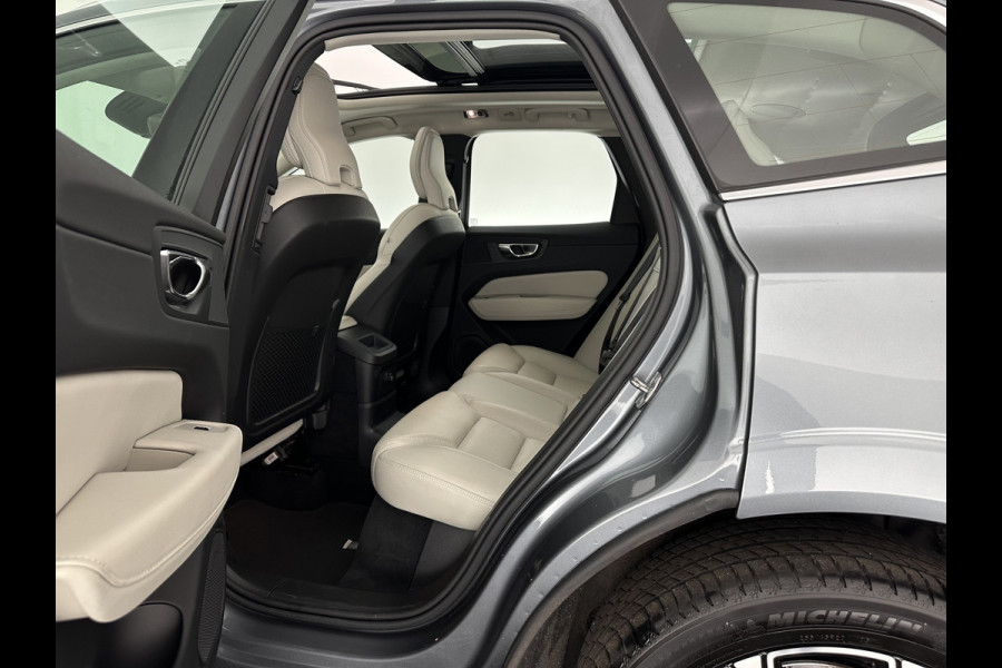 Volvo XC60 2.0 T8 Twin Engine AWD Inscription Aut. *PANO | HEAD-UP | LEATHER | FULL-LED | MEMORY-PACK | HARMAN/KARDON | TOP-VIEW | DIGI-COCKPIT | KEYLESS | HEATED-SPORTSEATS | NAVI-FULLMAP | ECC | PDC | ADAPTIVE-CRUISE | 20''ALU | TOWBAR