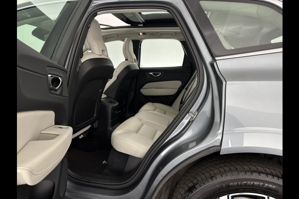 Volvo XC60 2.0 T8 Twin Engine AWD Inscription Aut. *PANO | HEAD-UP | LEATHER | FULL-LED | MEMORY-PACK | HARMAN/KARDON | TOP-VIEW | DIGI-COCKPIT | KEYLESS | HEATED-SPORTSEATS | NAVI-FULLMAP | ECC | PDC | ADAPTIVE-CRUISE | 20''ALU | TOWBAR