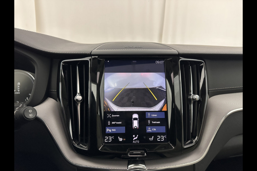 Volvo XC60 2.0 T8 Twin Engine AWD Inscription Aut. *PANO | HEAD-UP | LEATHER | FULL-LED | MEMORY-PACK | HARMAN/KARDON | TOP-VIEW | DIGI-COCKPIT | KEYLESS | HEATED-SPORTSEATS | NAVI-FULLMAP | ECC | PDC | ADAPTIVE-CRUISE | 20''ALU | TOWBAR