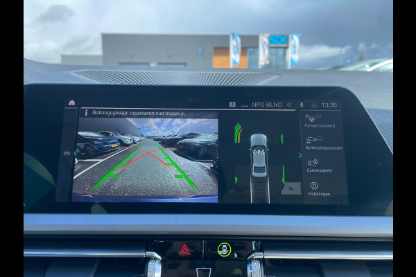 BMW 3-serie 330e High Executive|184 PK|VOLLEDER|DIGITAL COCKPIT|APPLE CARPLAY/ANDROID|CAMERA|NAVIGATIE|LMV|PDC|