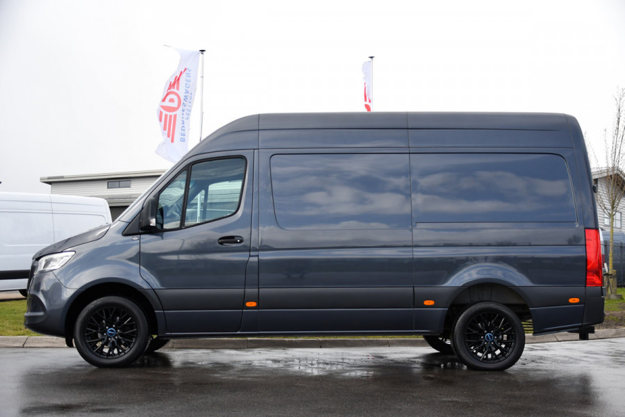 Mercedes-Benz Sprinter 319 V6 3.0 CDI L2H2 PB Edition Cruise, 360 Camera, Carplay, LED, 3500kg Trekhaak, LED, NAVI, Virtual, Uniek!
