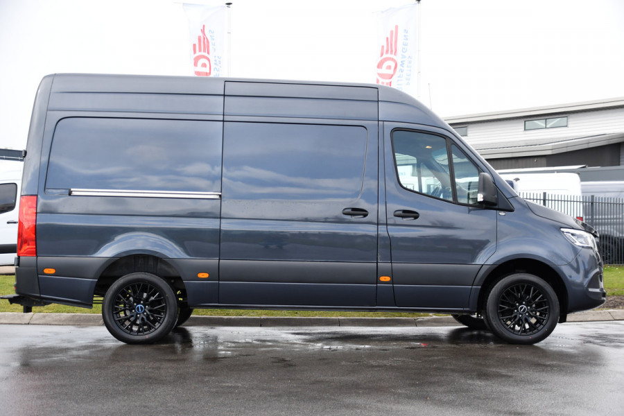 Mercedes-Benz Sprinter 319 V6 3.0 CDI L2H2 PB Edition Cruise, 360 Camera, Carplay, LED, 3500kg Trekhaak, LED, NAVI, Virtual, Uniek!
