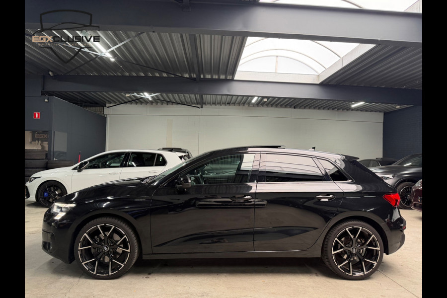 Audi A3 Sportback 35 TFSI S edition PANO/CAMERA/RS Stoelen