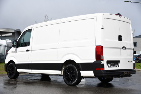 MAN TGE 3.180 35 2.0 L3H2 PB Edition Adaptieve Cruise, Camera, Carplay, 177pk, Stoelverwarming, LED, Automaat, Sensoren, Trekhaak, Uniek!