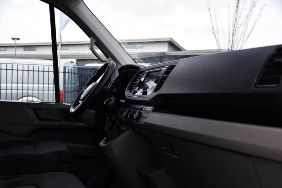 MAN TGE 3.180 35 2.0 L3H2 PB Edition Adaptieve Cruise, Camera, Carplay, 177pk, Stoelverwarming, LED, Automaat, Sensoren, Trekhaak, Uniek!