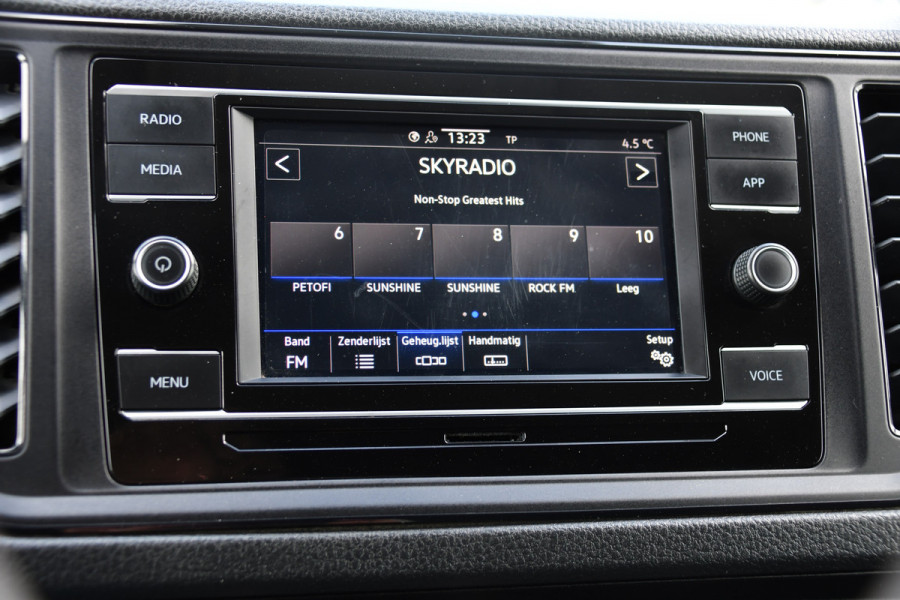 MAN TGE 3.180 35 2.0 L3H2 PB Edition Adaptieve Cruise, Camera, Carplay, 177pk, Stoelverwarming, LED, Automaat, Sensoren, Trekhaak, Uniek!