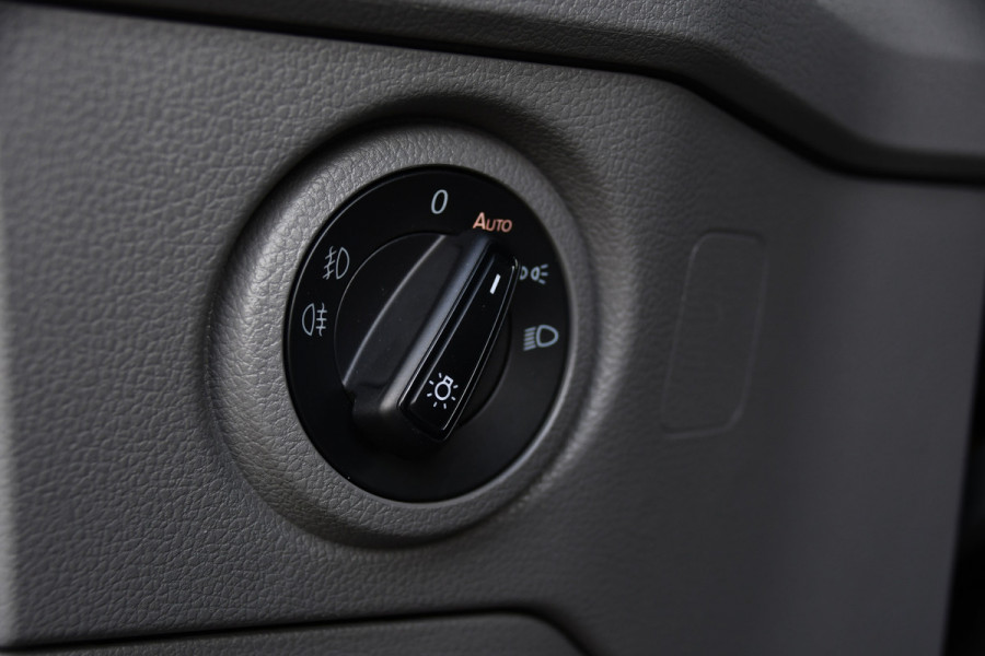 MAN TGE 3.180 35 2.0 L3H2 PB Edition Adaptieve Cruise, Camera, Carplay, 177pk, Stoelverwarming, LED, Automaat, Sensoren, Trekhaak, Uniek!