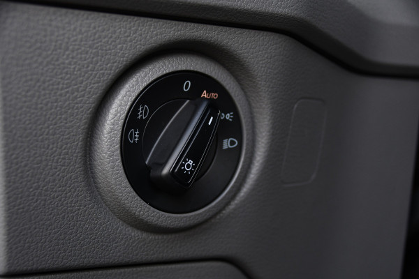 MAN TGE 3.180 35 2.0 L3H2 PB Edition Adaptieve Cruise, Camera, Carplay, 177pk, Stoelverwarming, LED, Automaat, Sensoren, Trekhaak, Uniek!