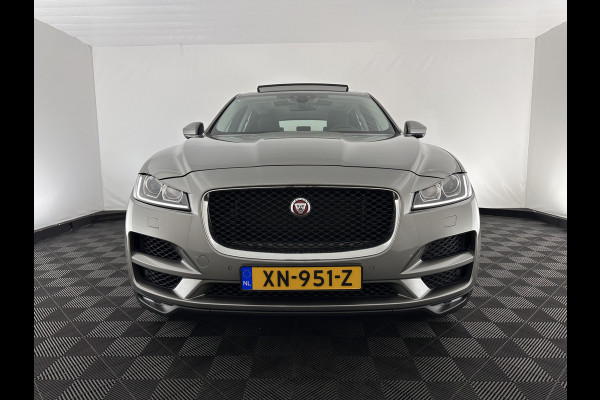 Jaguar F-Pace 3.0d First Edition AWD (INCL-BTW) Aut. *PANO | LEATHER | XENON | MEMORY-PACK | DIGI-COCKPIT | MERIDIAN-SOUND | NAVI-FULLMAP | CAMERA | HEATED-COMFORTSEATS | AMBIENTLIGHT | SHIFTPADDLES | ECC | PDC | CRUISE | TOWBAR