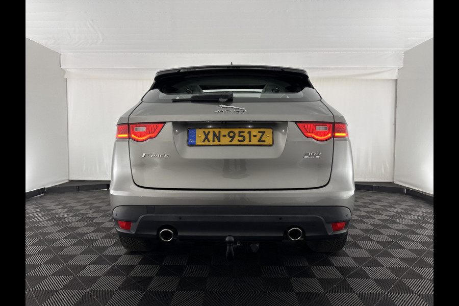 Jaguar F-Pace 3.0d First Edition AWD (INCL-BTW) Aut. *PANO | LEATHER | XENON | MEMORY-PACK | DIGI-COCKPIT | MERIDIAN-SOUND | NAVI-FULLMAP | CAMERA | HEATED-COMFORTSEATS | AMBIENTLIGHT | SHIFTPADDLES | ECC | PDC | CRUISE | TOWBAR