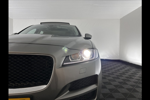 Jaguar F-Pace 3.0d First Edition AWD (INCL-BTW) Aut. *PANO | LEATHER | XENON | MEMORY-PACK | DIGI-COCKPIT | MERIDIAN-SOUND | NAVI-FULLMAP | CAMERA | HEATED-COMFORTSEATS | AMBIENTLIGHT | SHIFTPADDLES | ECC | PDC | CRUISE | TOWBAR