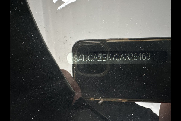 Jaguar F-Pace 3.0d First Edition AWD (INCL-BTW) Aut. *PANO | LEATHER | XENON | MEMORY-PACK | DIGI-COCKPIT | MERIDIAN-SOUND | NAVI-FULLMAP | CAMERA | HEATED-COMFORTSEATS | AMBIENTLIGHT | SHIFTPADDLES | ECC | PDC | CRUISE | TOWBAR