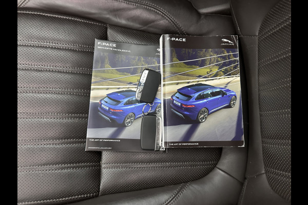 Jaguar F-Pace 3.0d First Edition AWD (INCL-BTW) Aut. *PANO | LEATHER | XENON | MEMORY-PACK | DIGI-COCKPIT | MERIDIAN-SOUND | NAVI-FULLMAP | CAMERA | HEATED-COMFORTSEATS | AMBIENTLIGHT | SHIFTPADDLES | ECC | PDC | CRUISE | TOWBAR