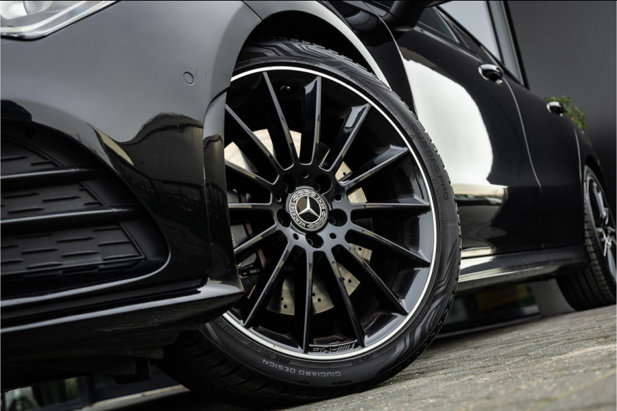 Mercedes-Benz CLA-Klasse CLA250 Premium Plus - AMG Line | Panorama | Camera | Stoelverwarming