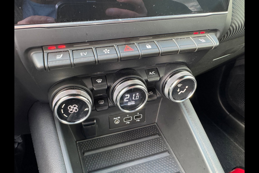 Renault Captur 1.6 E-Tech Hybrid 145 R.S. Line Trekhaak afn. / Groot navi / All Season / Adapt Cruise / Stoel verw.