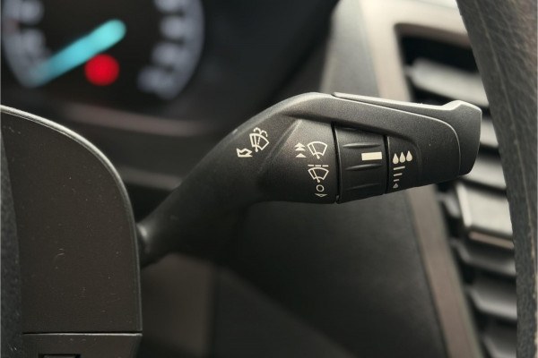 Ford Transit Connect 1.0 L1 | Airco | Camera | Multimedia | 3-zits | NAVI | Bluetooth | PDC