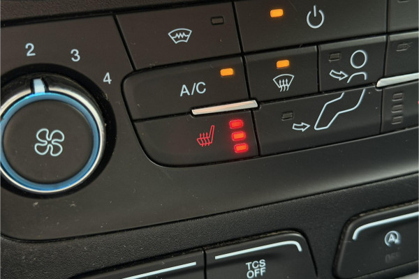 Ford Transit Connect 1.0 L1 | Airco | Trekhaak | Carplay | Camera | Stoelverwarming | NAVI