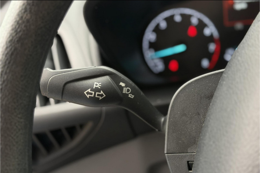 Ford Transit Connect 1.0 L1 | Airco | Trekhaak | Carplay | Camera | Stoelverwarming | NAVI