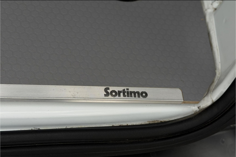 Ford Transit Connect 1.0 L1 | Airco | Trekhaak | Carplay | Camera | Stoelverwarming | NAVI