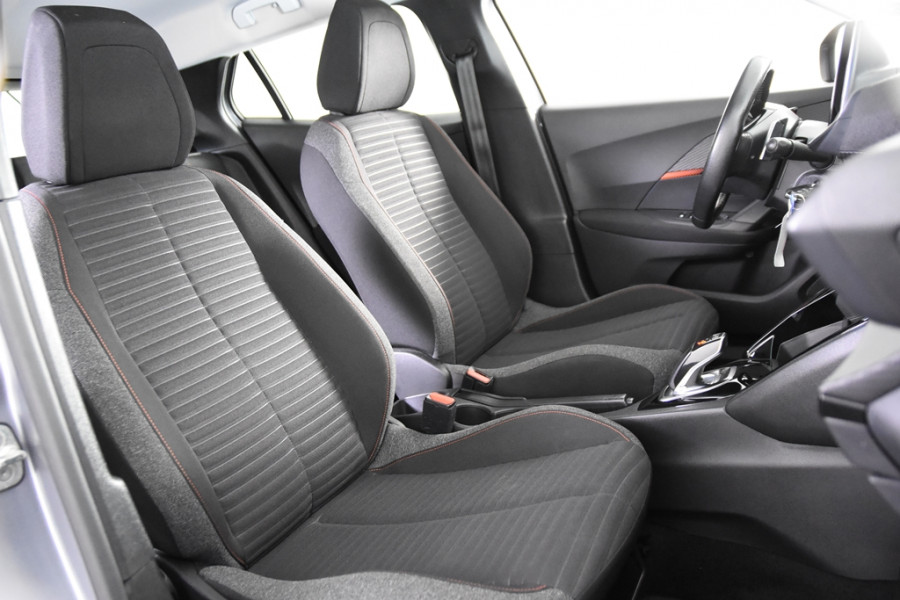 Peugeot 2008 1.2 Active Automaat *1ste Eigenaar*Navigatie*Parkassist*