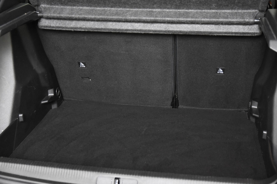 Peugeot 2008 1.2 Active Automaat *1ste Eigenaar*Navigatie*Parkassist*