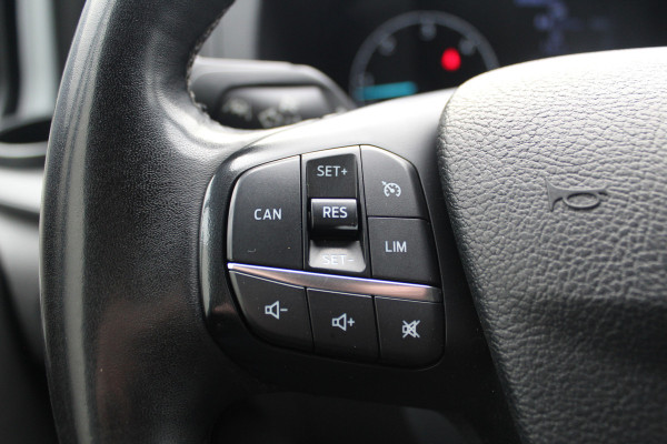 Ford Transit Custom 300 2.0-130PK TDCI L1H1 Trend AUTOMAAT ! Erg nette Transit Custom automaat ! Achterdeuren, Schuifdeur L+R, PDC V+A, Camera, Bijrijdersbank, Stoel- en voorraamverwarming, flitslichten v+a en dak