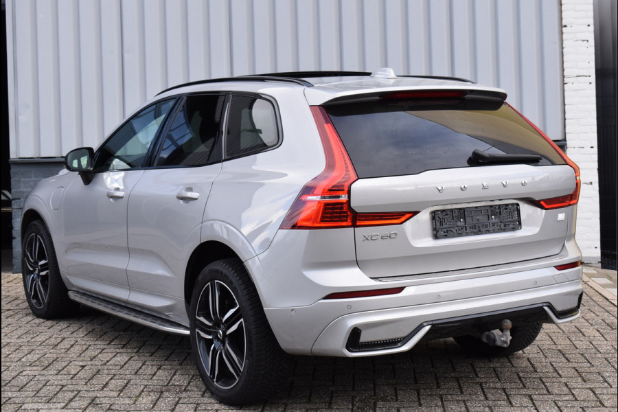 Volvo XC60 2.0 T6 Plug-in hybrid AWD R-Design 340 Pk SOH 93% Pano Trekhaak H/K Memory 360 Camera HUD 20 Inch