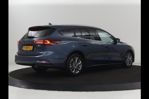 Ford FOCUS Wagon 1.0 EcoBoost Hybrid Titanium | Carplay | Camera | Navigatie | Climate control | Full LED | Parkeerhulp