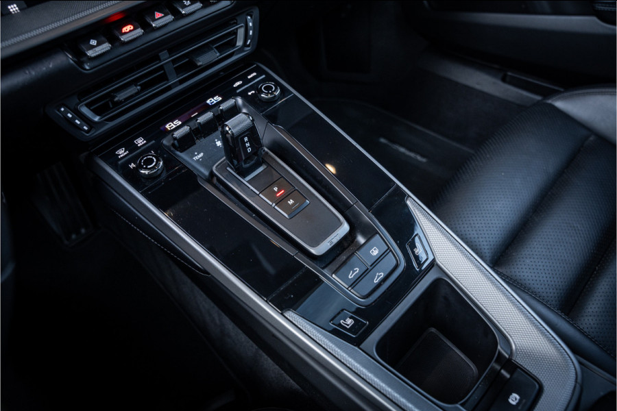 Porsche 911 992 3.0 Carrera 4 S - Indischrood | Sport Chrono + | Panorama | Bose