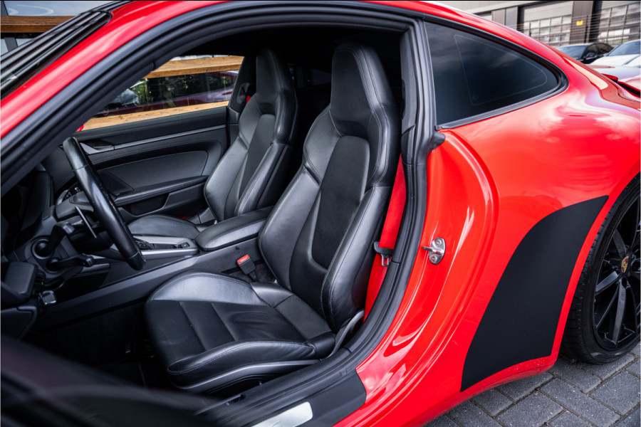 Porsche 911 992 3.0 Carrera 4 S - Indischrood | Sport Chrono + | Panorama | Bose