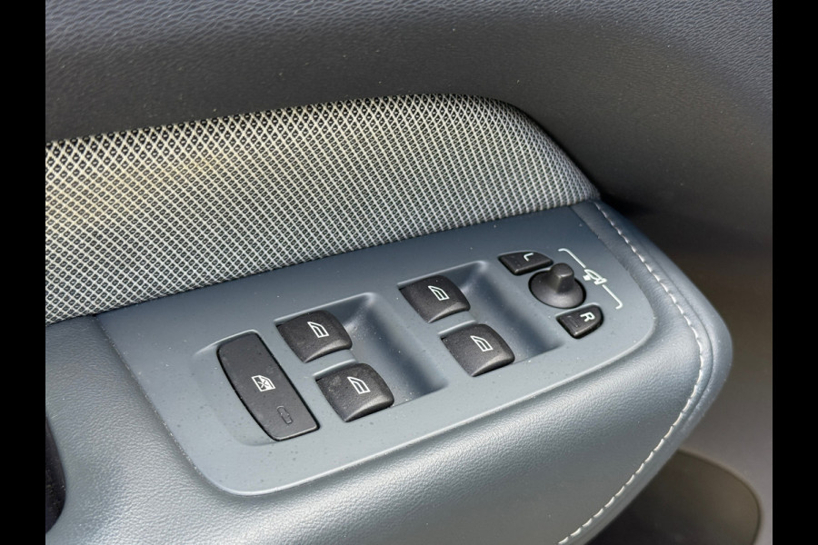 Volvo XC60 2.0 Recharge T6 AWD R-Design Pano|H&K|Memory|HuD|Trekhaak