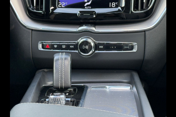 Volvo XC60 2.0 Recharge T6 AWD R-Design Pano|H&K|Memory|HuD|Trekhaak