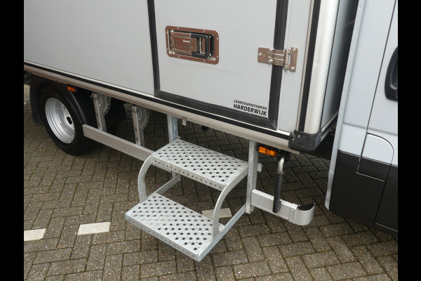 Iveco Daily 50C18 3.0 Meubelbak Laadklep Koeling Vriezen Zijdeur Konvector
