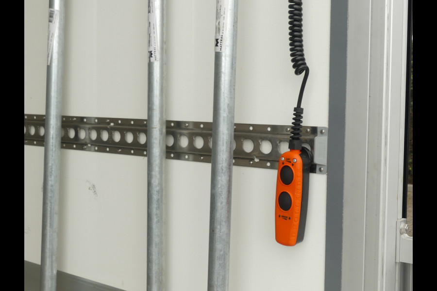 Iveco Daily 50C18 3.0 Meubelbak Laadklep Koeling Vriezen Zijdeur Konvector