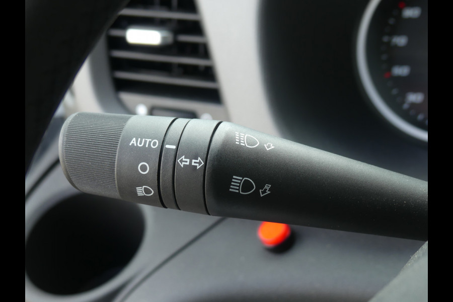 Iveco Daily 50C18 3.0 Meubelbak Laadklep Koeling Vriezen Zijdeur Konvector