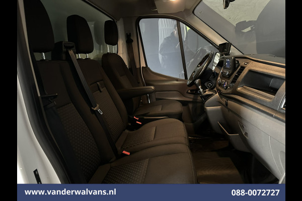 Ford Transit 2.0 TDCI 130pk Bakwagen L4.35m Laadklep Euro6 Airco | Camera | Cruisecontrol | Verwarmde voorruit Bijrijdersbank, 970kg laadvermogen