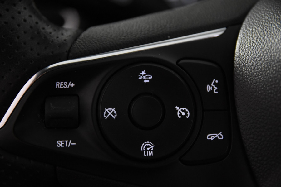 Opel Astra 1.2 GS Line *1ste Eigenaar*Leer*Navigatie*Trekhaak*Parkassist*