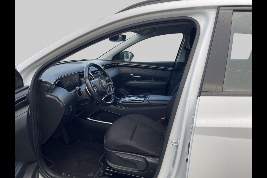 Hyundai Tucson 1.6 T-GDI HEV Comfort | Navigatie | Climate control