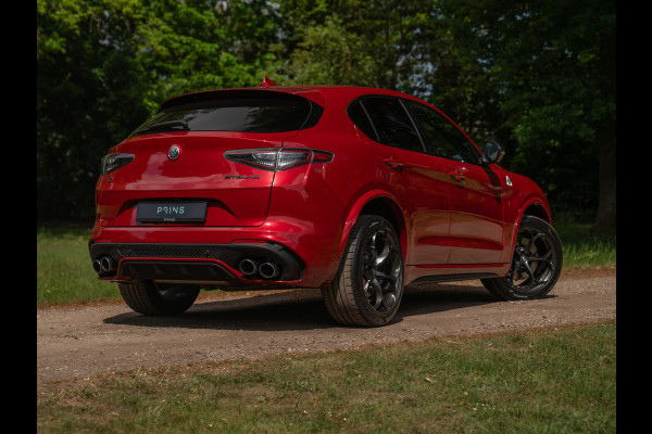 Alfa Romeo Stelvio 2.9 V6 AWD Quadrifoglio | Harman/Kardon | Rosso Competizione | Adapt. cruise | CarPlay | Carbon stuur
