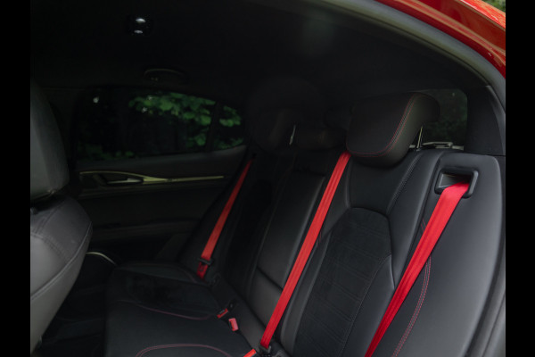 Alfa Romeo Stelvio 2.9 V6 AWD Quadrifoglio | Harman/Kardon | Rosso Competizione | Adapt. cruise | CarPlay | Carbon stuur