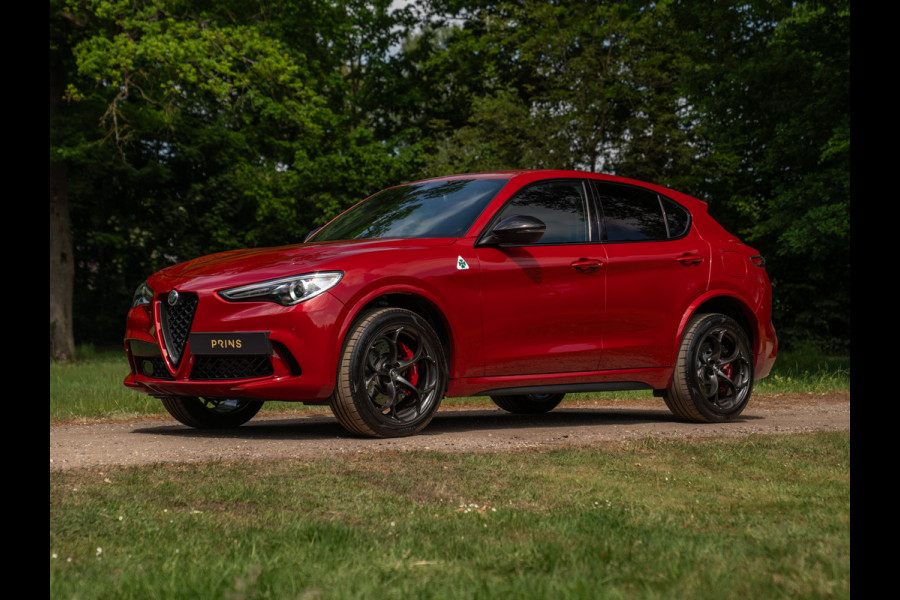 Alfa Romeo Stelvio 2.9 V6 AWD Quadrifoglio | Harman/Kardon | Rosso Competizione | Adapt. cruise | CarPlay | Carbon stuur