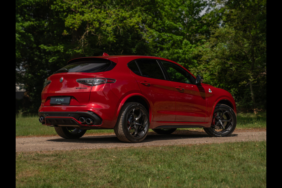 Alfa Romeo Stelvio 2.9 V6 AWD Quadrifoglio | Harman/Kardon | Rosso Competizione | Adapt. cruise | CarPlay | Carbon stuur